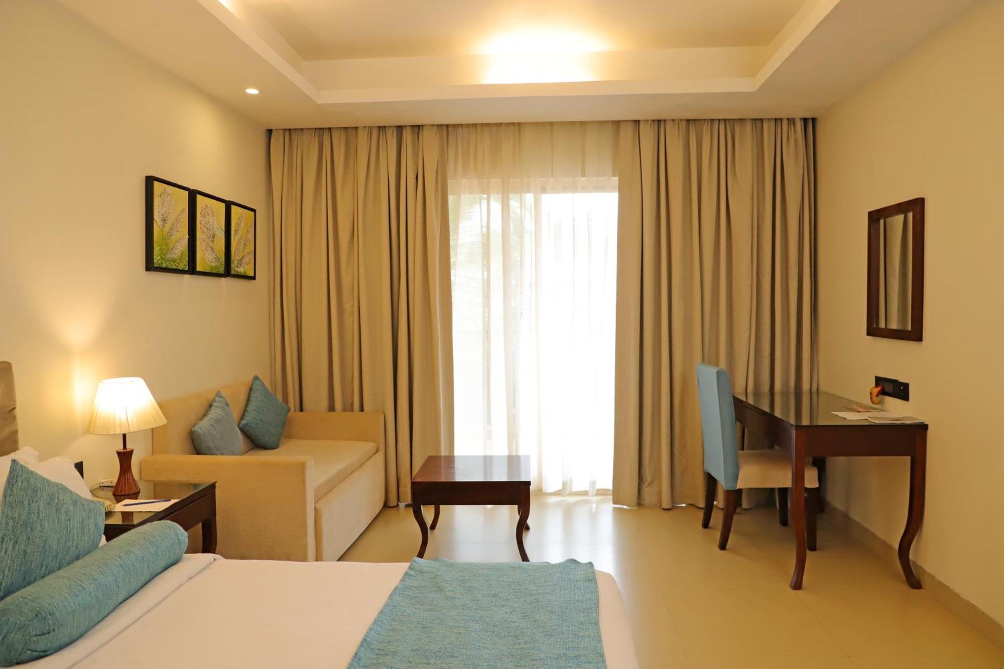 Golden Tulip Candolim, Goa 4*