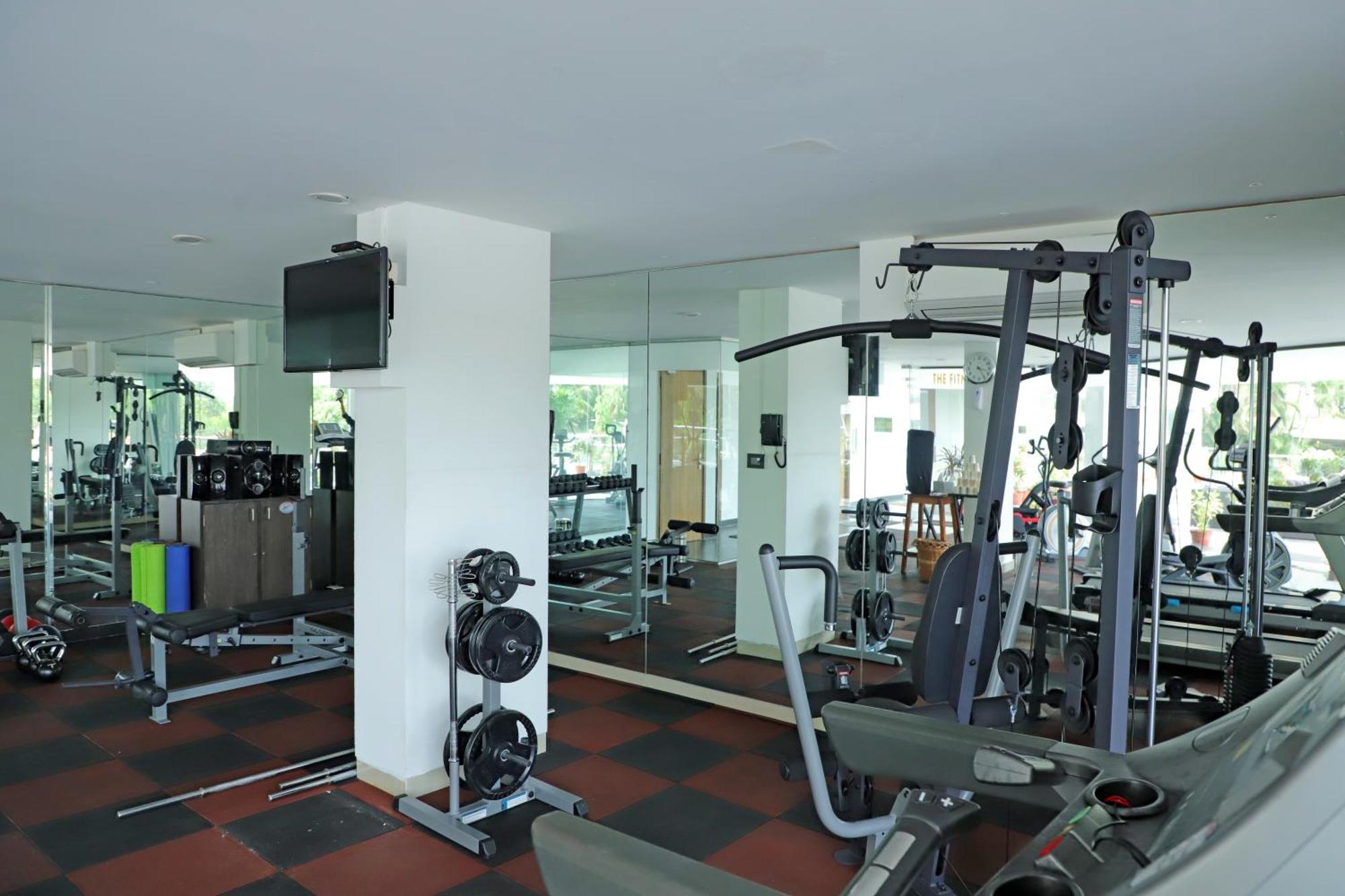 Resort Golden Tulip Candolim, Goa
