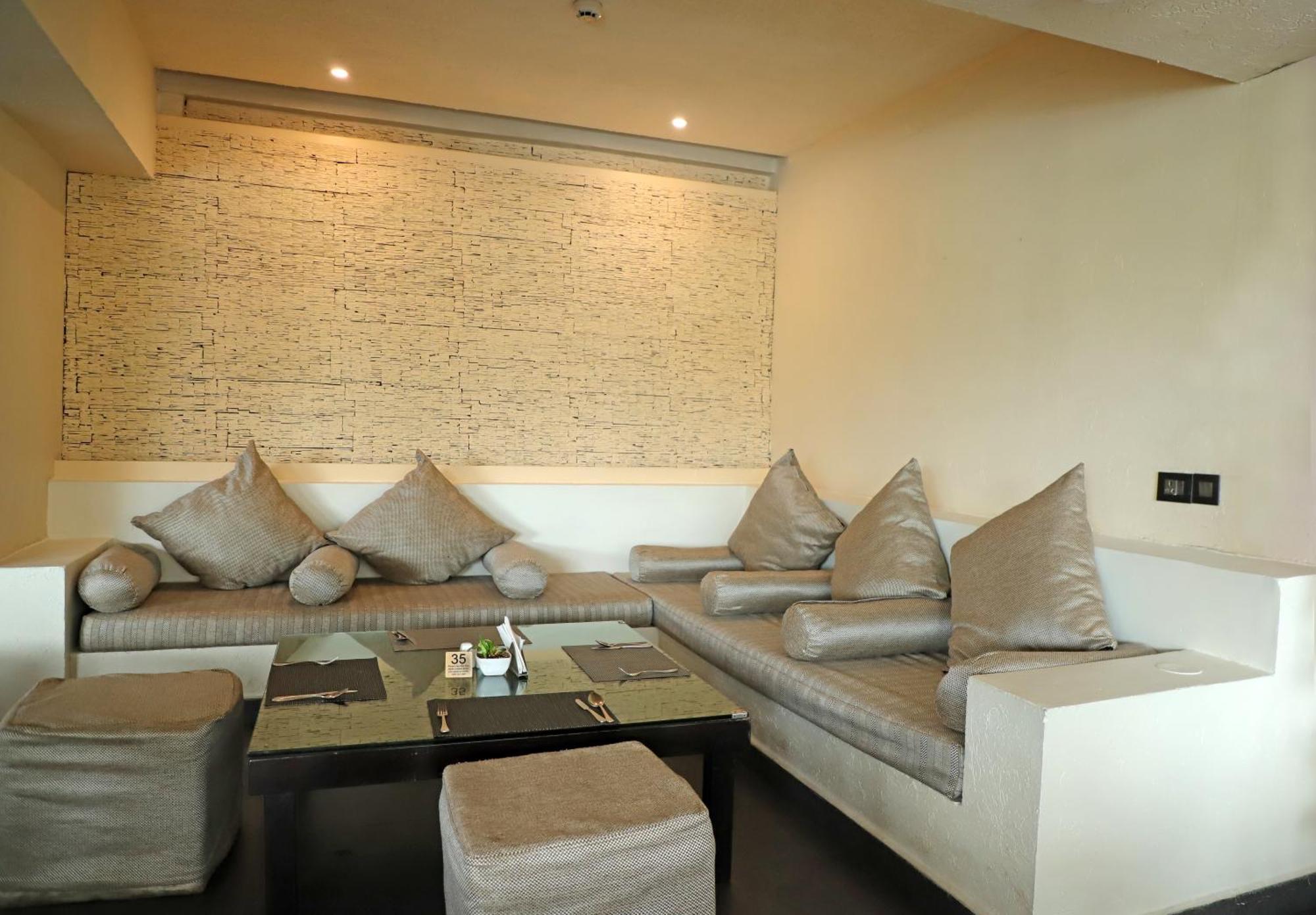 Golden Tulip Candolim, Goa Candolim