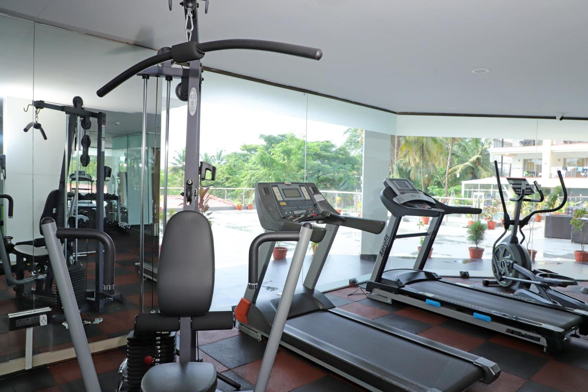 Resort Golden Tulip Candolim, Goa 4*